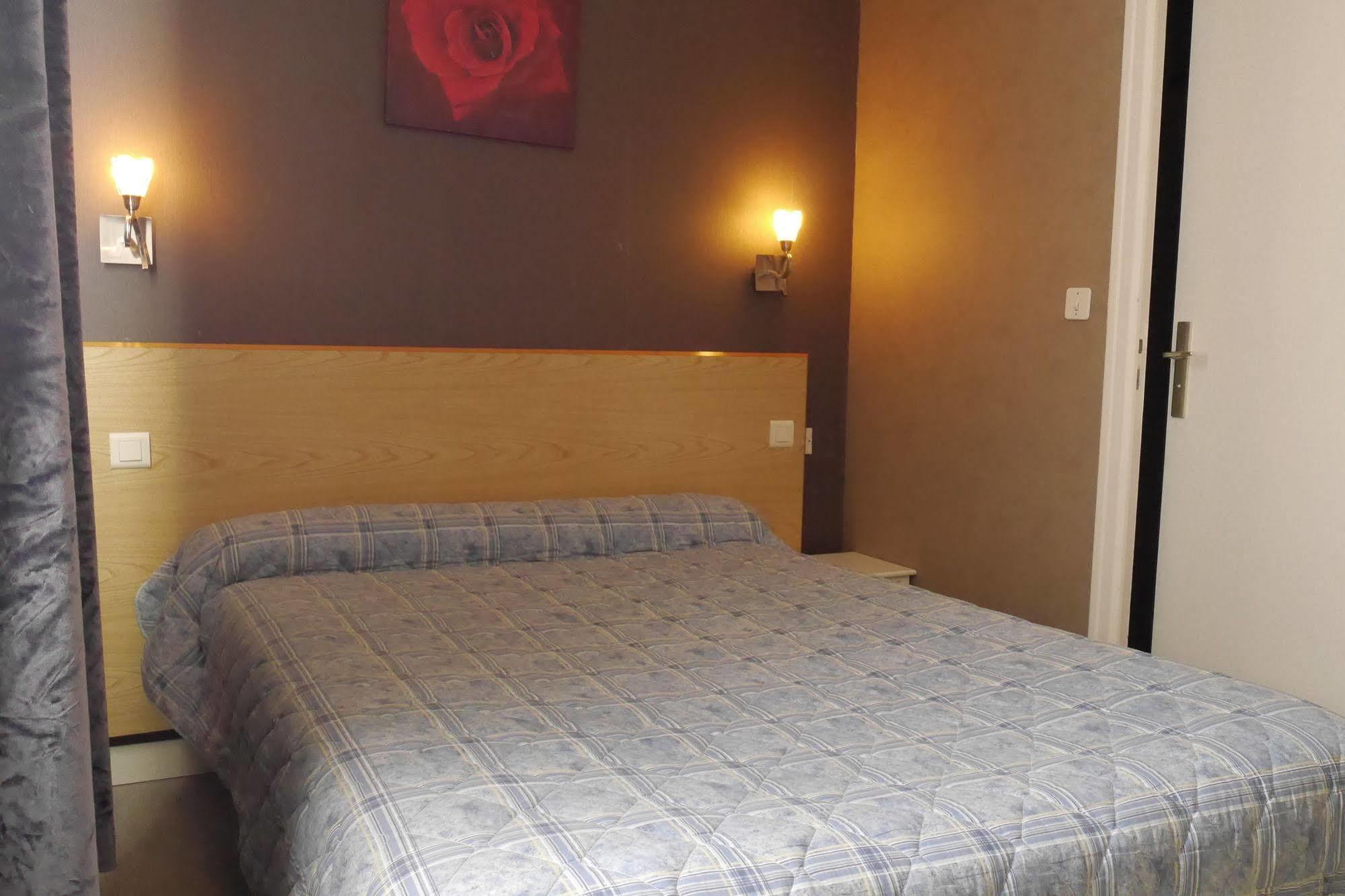 La Mariniere Hotel Restaurant سان مالو المظهر الخارجي الصورة
